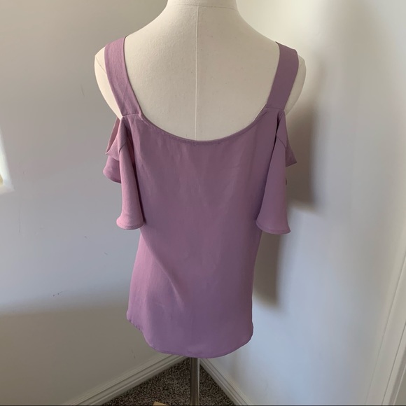 Lilac Siena Sky Cold Shoulder Top | size large - Picture 7 of 8